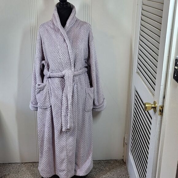Carole Hochman Lavender Robe - Picture 1 of 6